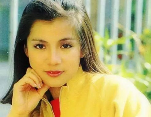 “俏黄蓉”翁美玲，死因成谜，她的人生比你想象的更悲惨