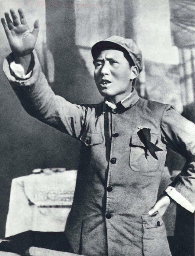 日本为何要打通大陆交通线而非攻占重庆？害怕占领区被共产党抢走