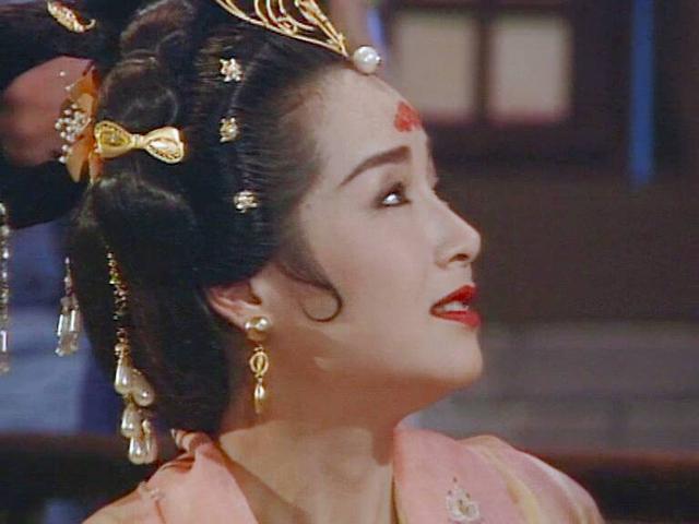 除了周洁、林芳兵，原来外国人、少数民族、混血儿都演过杨贵妃呀