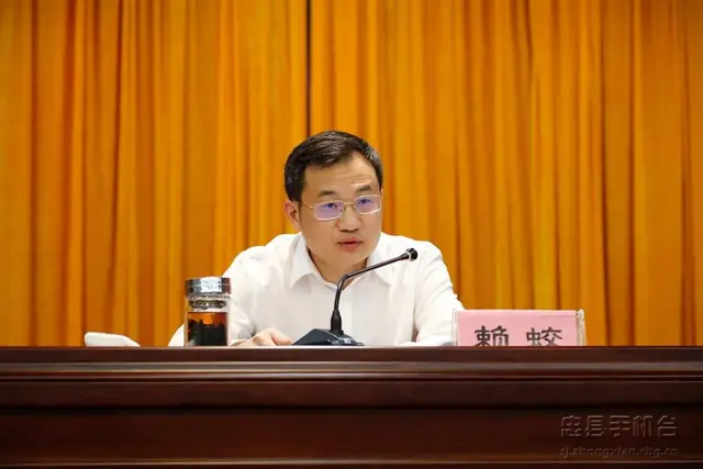 两年两度跨省履新，赖蛟成为西藏自治区党委常委中首位“70后”