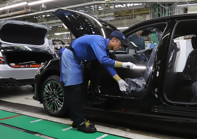 应对用工荒拼了：日本要让部分外籍蓝领永居，越南劝打工人回城