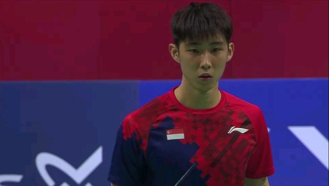 4-5！高申组合遗憾退赛，新加坡一哥2:1苦战法国新星顺利晋级