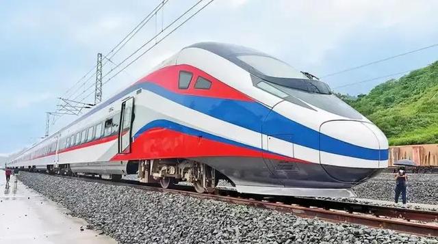 中国造中老铁路通车，越南果然后悔了：不该让日本蒙骗