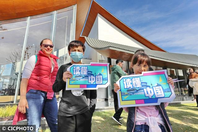 江苏海门：外国友人体验中国传统文化