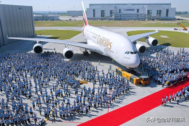 需要酒吧吗？阿联酋航空公司将出售其首架空客A380