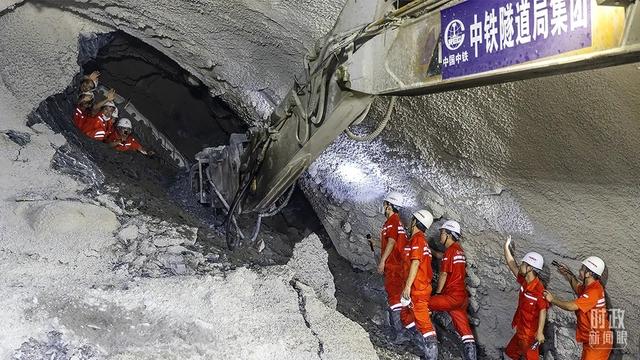 时政新闻眼丨一场特殊的纪念峰会，为20多亿民众带来这些好消息