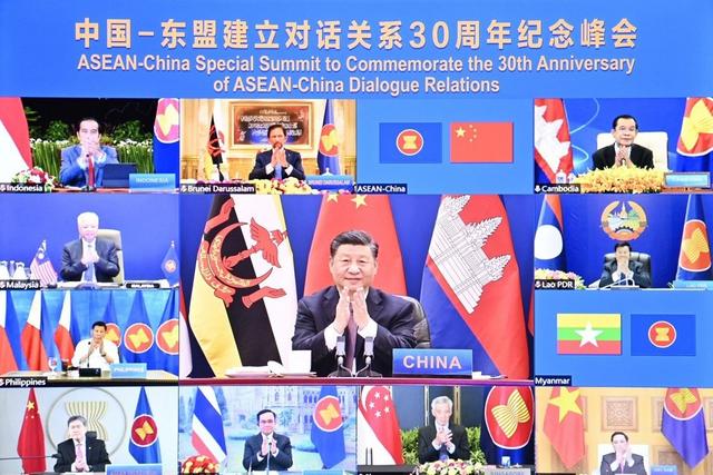 中国东盟建立全面战略伙伴关系 美国学者：中国在证明自己“比美国更可靠”