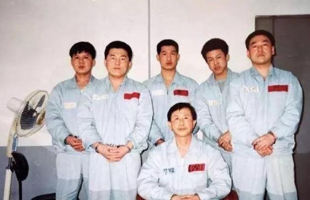 1996年，中国船员连杀7名韩国人，文在寅却为中国人上阵辩护