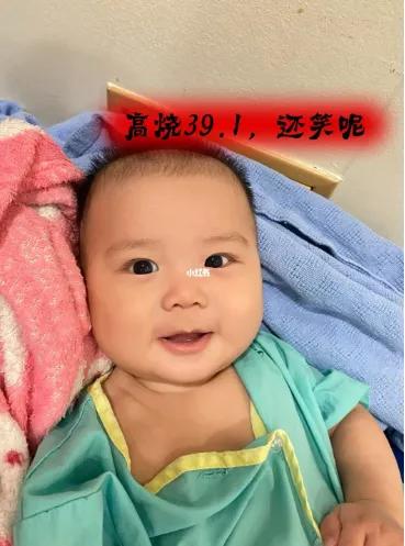 “怀大宝3个月做乳癌手术，小宝6个月中新冠入院高烧不退！”