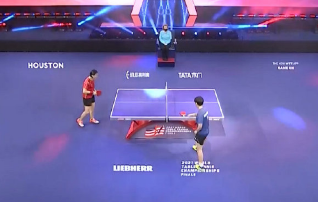 4-0！国乒世界第一大爆发，横扫新加坡队，单节11-3，对手很沮丧