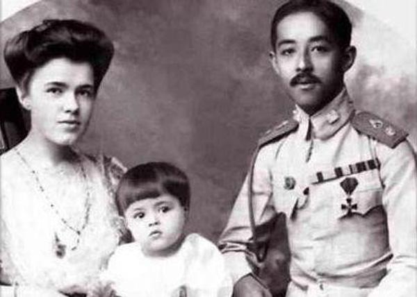 泰国王子娶外国女人为妃，儿子失去王位继承权，后代都成为外国人