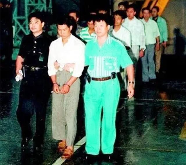 1996年，中国船员连杀7名韩国人，文在寅却为中国人上阵辩护