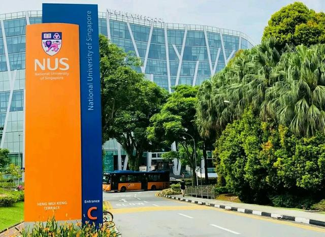 22/23学年新加坡公立大学本科课程开始申请，你需要注意这些...
