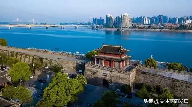 说一说襄樊市的四个阶段