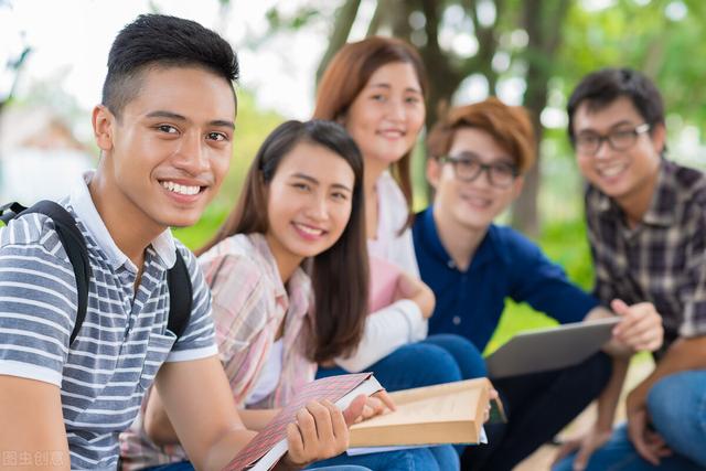 新加坡资助留学生高校名单出炉，最认可国内10所大学，中科大落榜