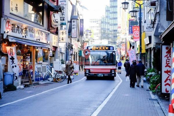 上世纪90年代日本泡沫经济是如何破灭的