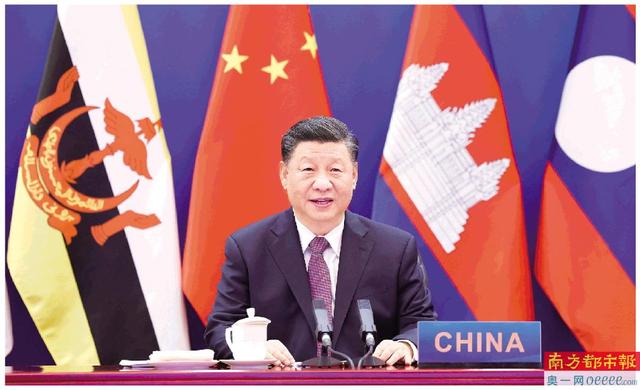 建立中国东盟全面战略伙伴关系