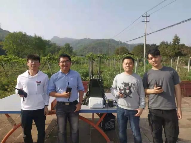 既能潜心铸“剑”，又会“排兵布阵”，这位“大侠”真酷！