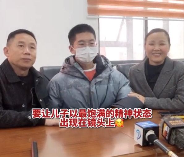 孙卓亲姐发声，从小被孙海洋夫妇逼着喊叔叔阿姨，但从来不缺钱花
