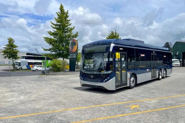 新西兰首批本地制造纯电大巴 比亚迪携手ADL助力当地公交零碳排放运营