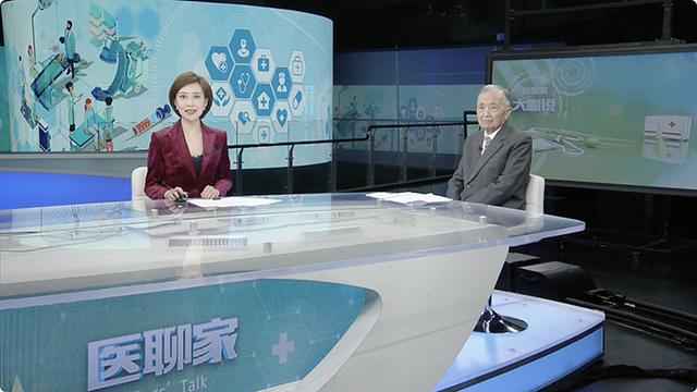 中医发展需要借鉴现代医学的技术吗？他说需要