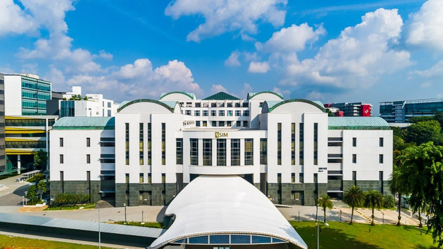 拥有多项国际名校合作课程的新加坡管理学院（SIM）