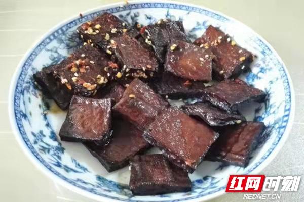 “洞庭湖老麻雀”新画像丨何光伟：平江酱干 回味160年