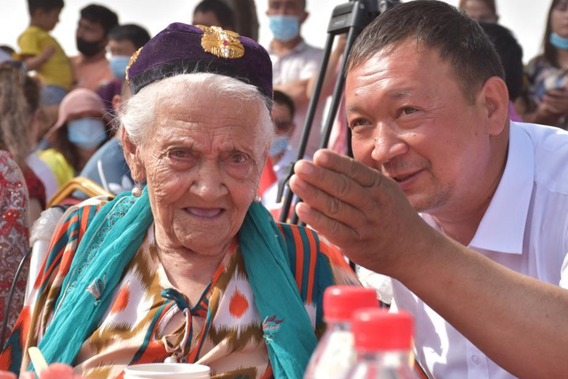 135岁！中国最长寿老人去世，科学家推算出人类“寿命极限值”