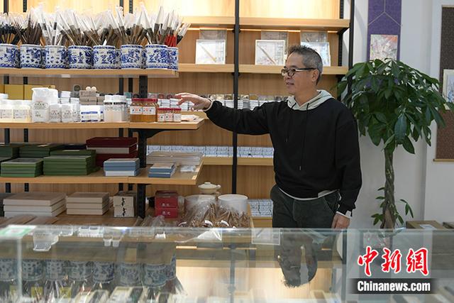 “中国文房四宝之乡”：守根脉“扬”海外