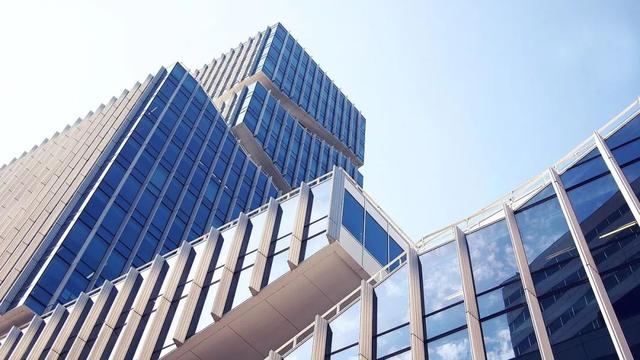九个关键词，深度复盘2021中国商业