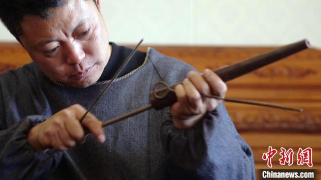 八代人百年传承：河北民间艺人让手工唢呐吹响海外