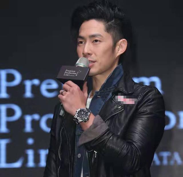 看了台湾偶像剧男主们的现状，才知道邱泽结婚算早了
