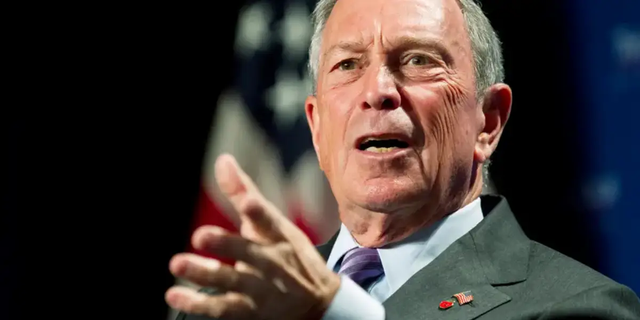 美国买官卖官真相：花50万美元买个驻外大使，是种什么体验？