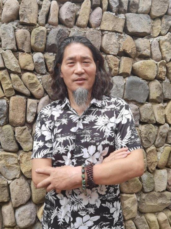 胡宝成——走向国际的实力派艺术家
