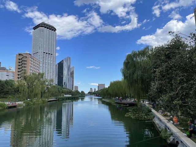 北京朝阳区：支持香港大学北京中心探索职业教育培训