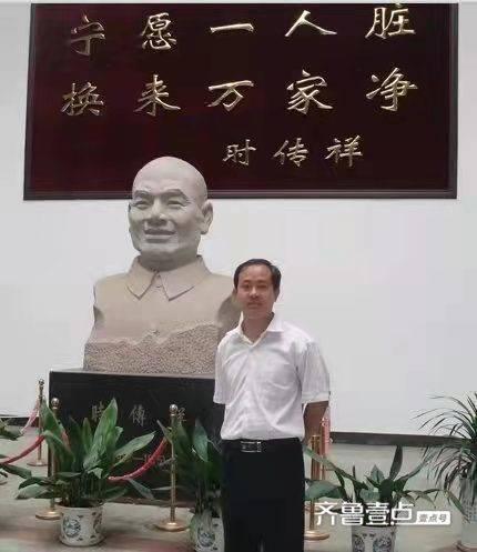 李银岭：讲台上的书法家（纪实文学）