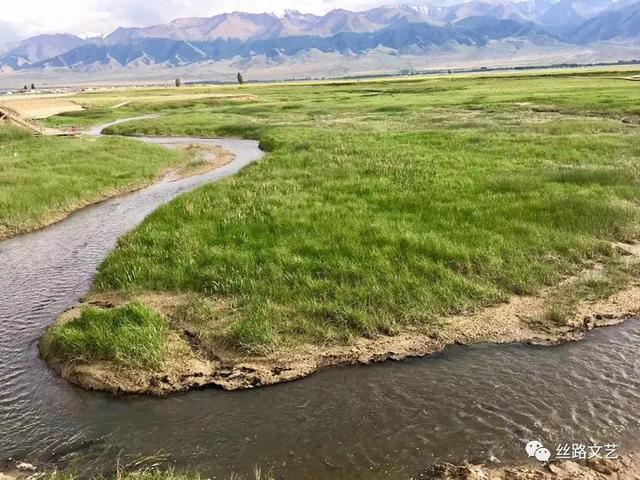 巴里坤：这座荒凉得只剩金矿的县，如今已成游客热门打卡地