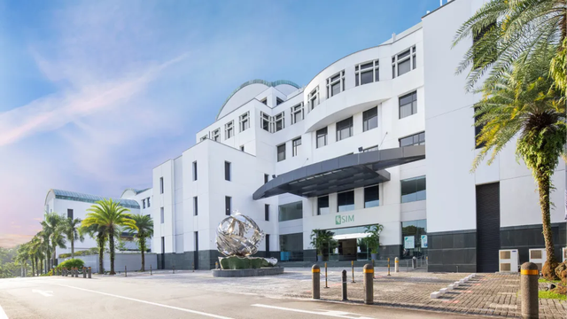 “私立大学天花板”——新加坡管理学院（SIM）