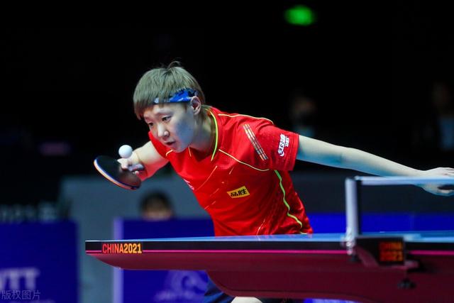 世界杯开赛在即，孙颖莎王曼昱将再次对阵，伊藤美诚竟缺席