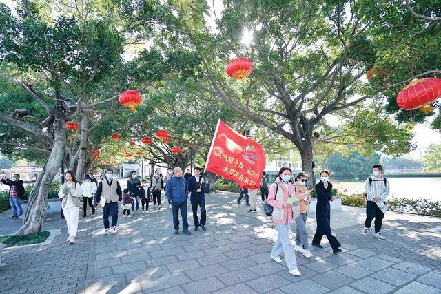 赣深高铁五城党媒联合采访团走进惠州各景区