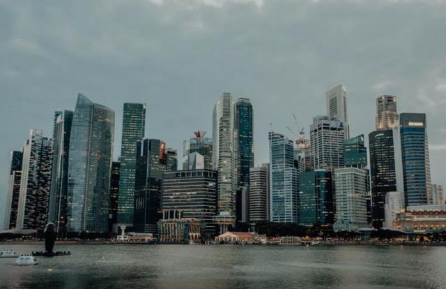 打压！新加坡加税引楼市再变天，房价上涨不得超过GDP增长