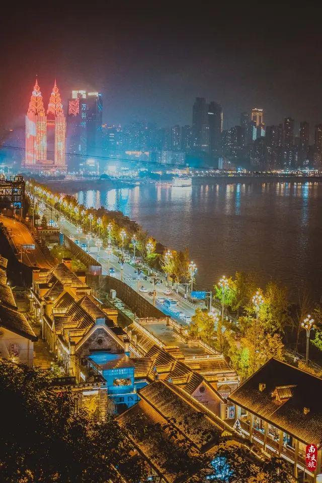 “舌尖上的南岸” | 这份《南滨路美食版图》，请查收！