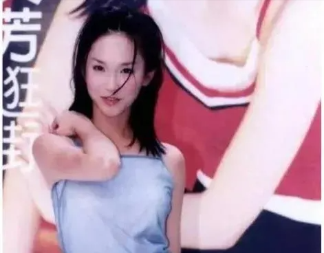 国宝级女明星的往事：红遍亚洲与好莱坞，归来与“杨过”携手余生