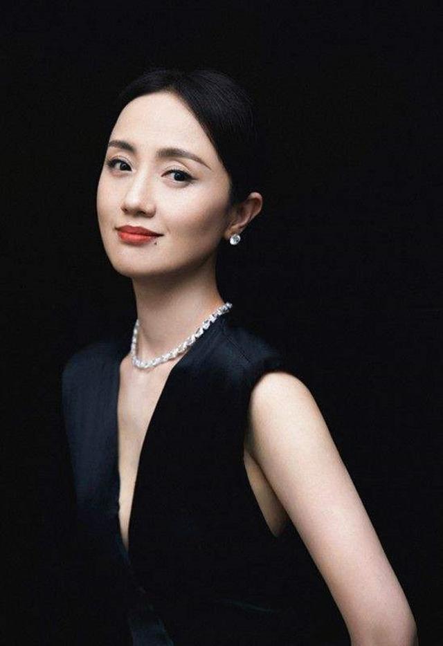 从娱乐圈这五位中生代女演员来看，真正有本事的人，大多都很低调