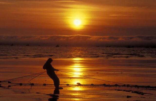 资产破万亿，收购北大方正，战投万达，套现格力400亿，珠海国资委2021年“封神”