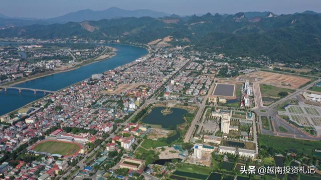 增长的失业率、房地产价和进出口额…越南经济2021年度总结来了