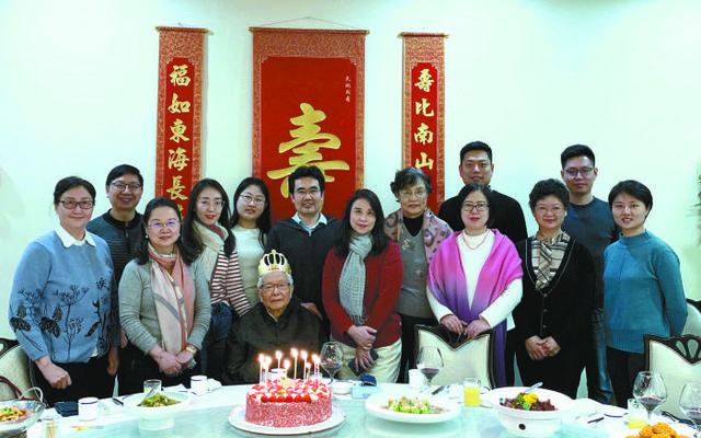 方汉奇：一砖一瓦搭建新闻史学科大厦