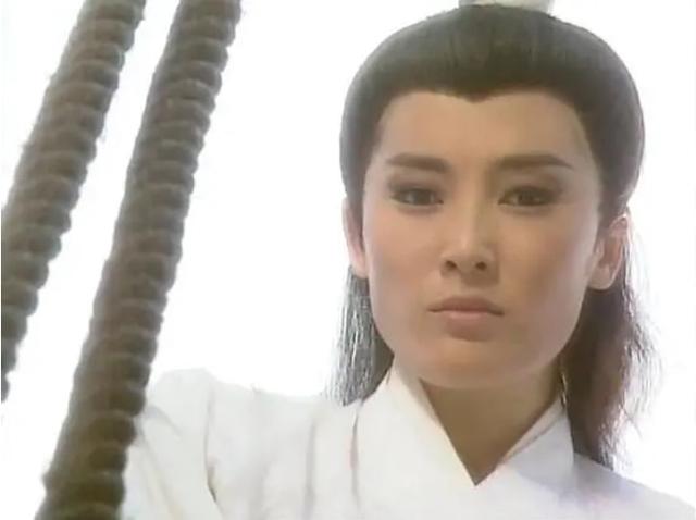 女扮男装天花板，《莲花争霸》白玉川，一剧封神塔琳托娅