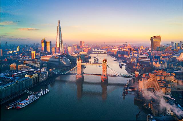 去年年末，英国伦敦出现一批海外买家，专挑500万镑以上豪宅下手