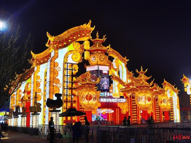 自贡彩灯在法国出圈！亲历工匠揭秘在国外做中国彩灯节的酸甜苦辣